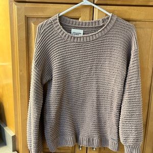 Like new Abercrombie and Fitch sweater